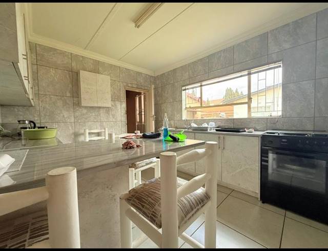 3 BEDROOM HOUSE FOR SALE IN VANDERBIJLPARK SE 1